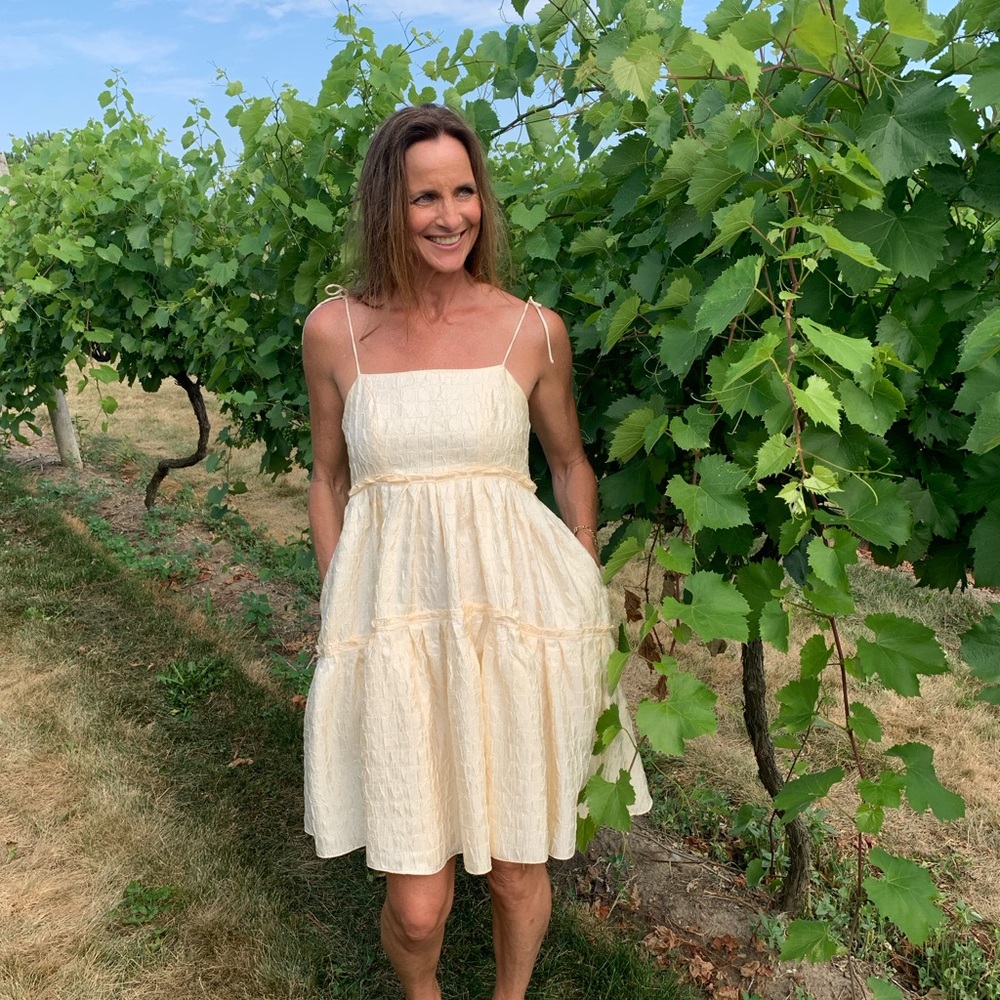 House of matching colours dress
